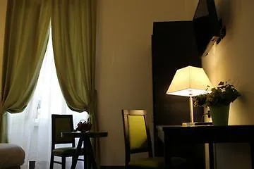 Suitinn19