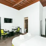 Suitinn19 Roma