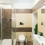 Bed & Breakfast Suitinn19