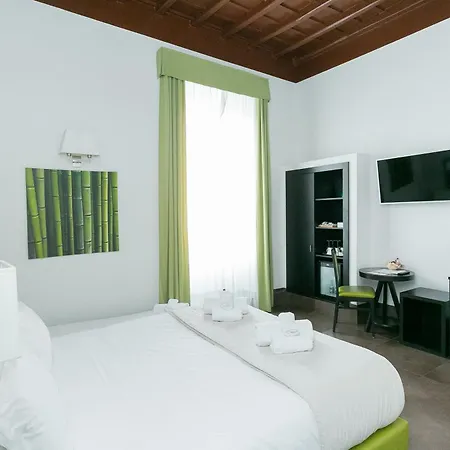 Suitinn19 Bed & Breakfast 4*