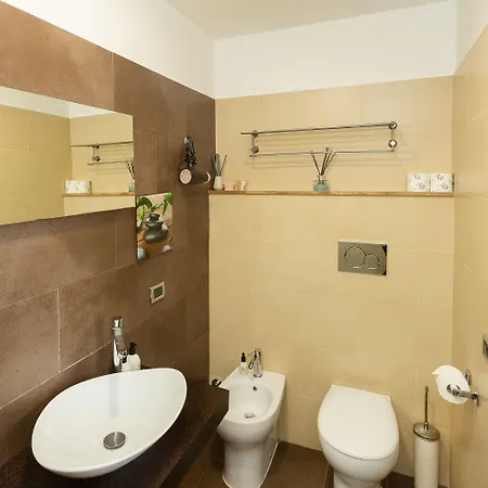 Bed & Breakfast Suitinn19